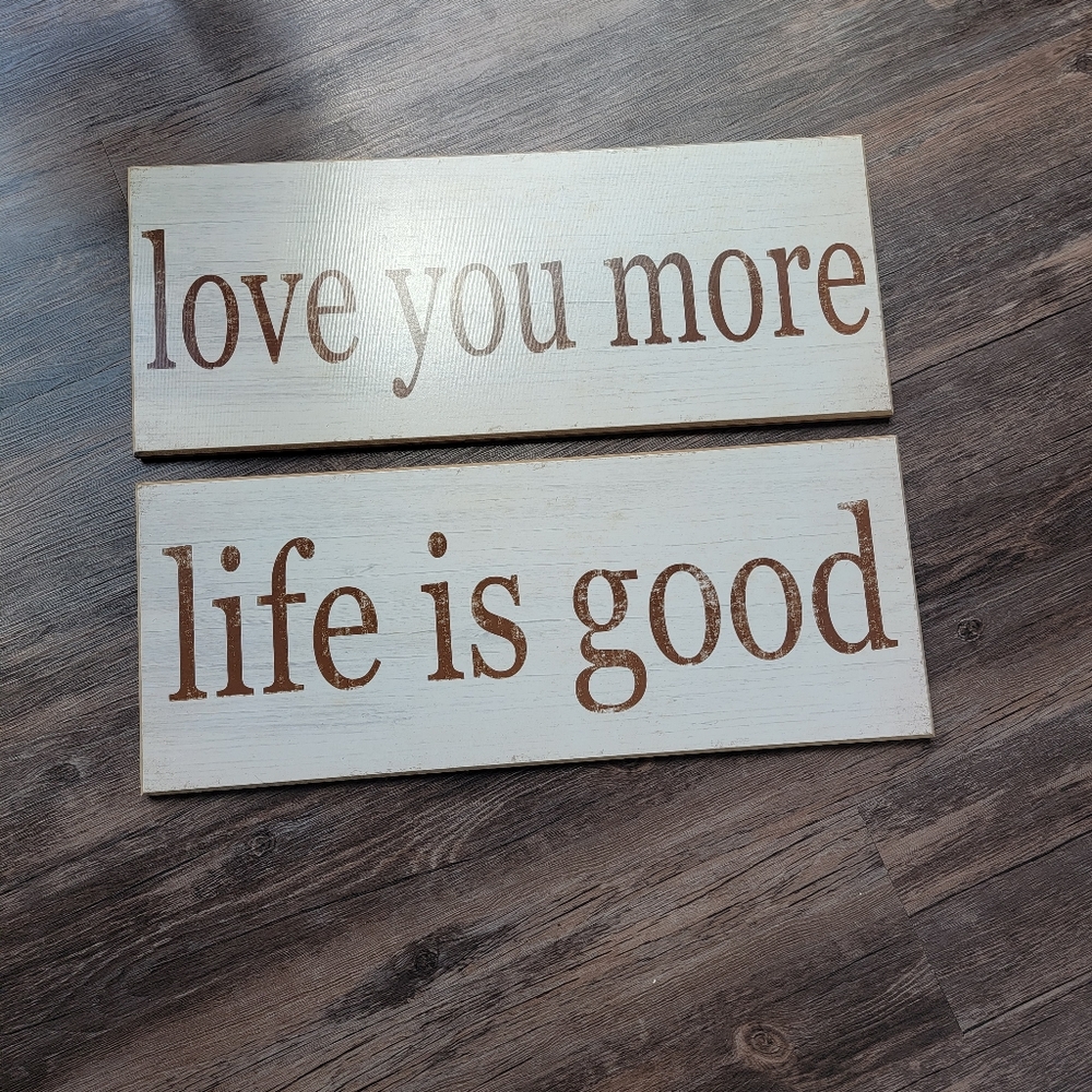 Wooden Signs - Picture 5 of 6
